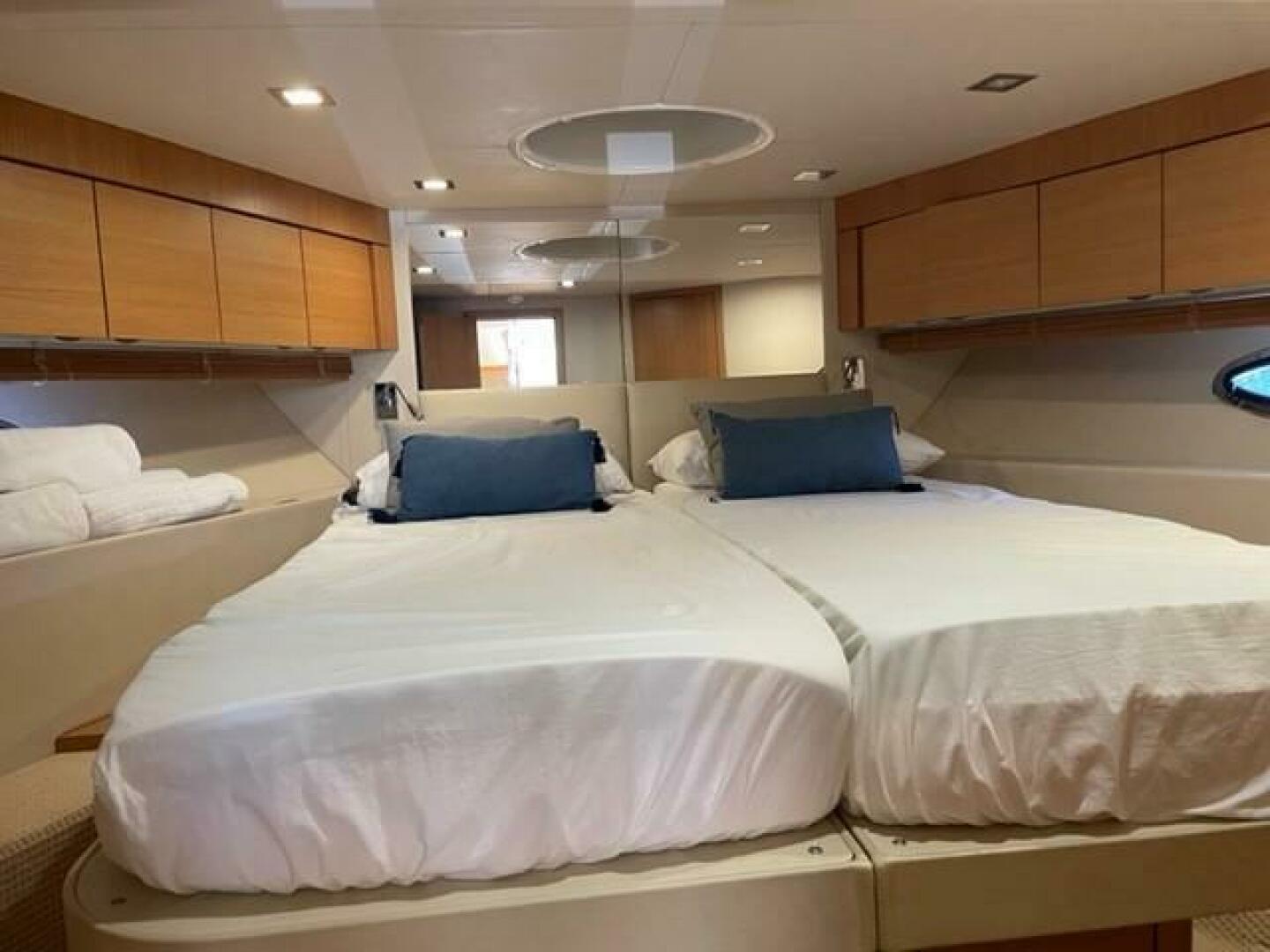 2013 Sunseeker 48 Portofino - Image 32