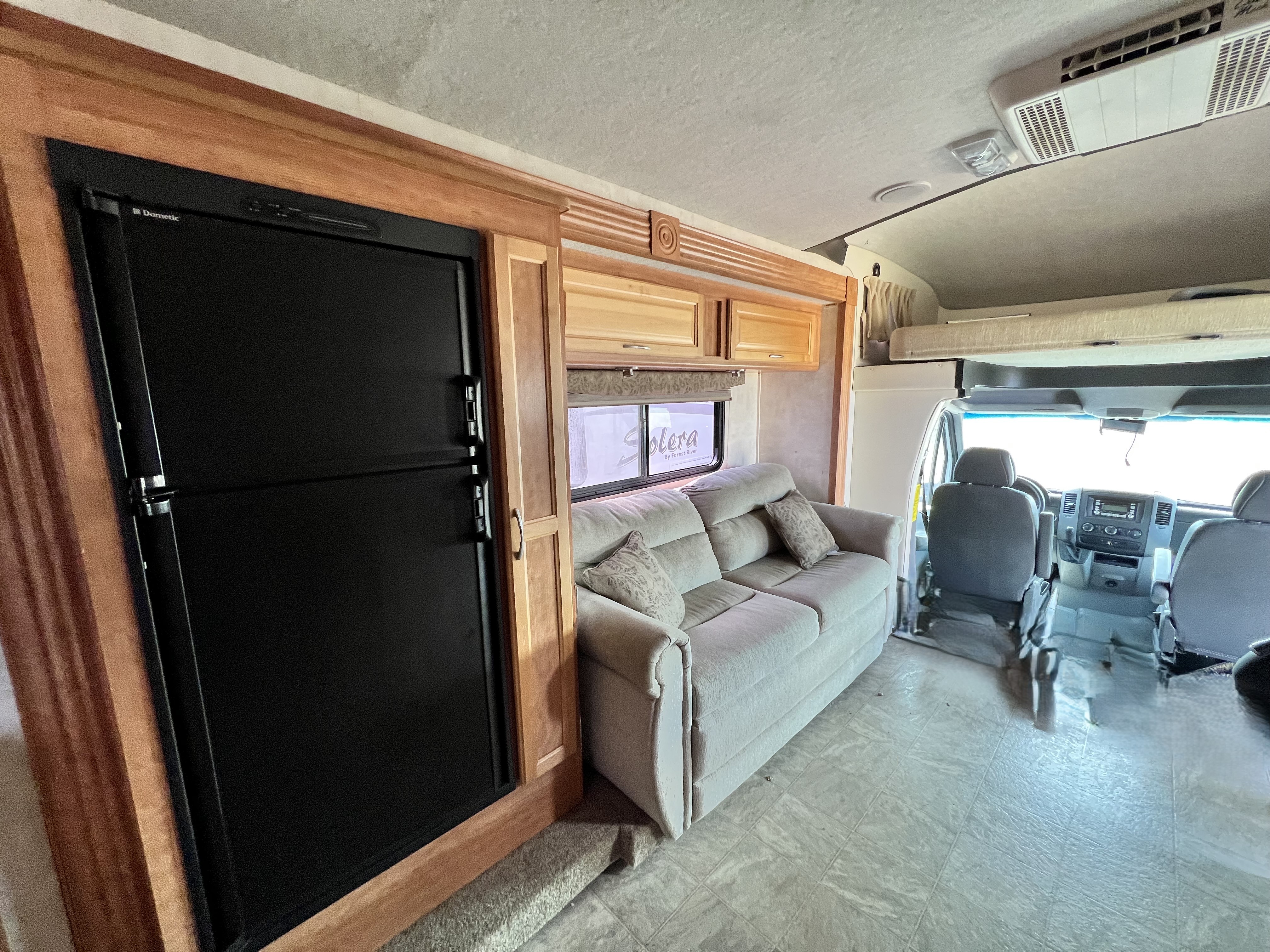 2010 Fleetwood Quest 24SL - Image 12