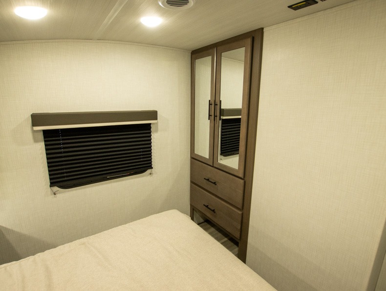 2026 Keystone Cougar Sport 2100RK - Image 18