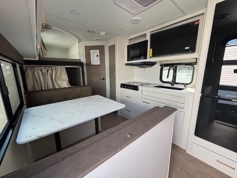 2026 Grand Design Transcend XPLOR 19BHX - Image 3