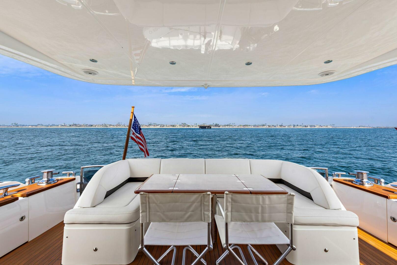 2015 Princess 72 Motoryacht - Image 6