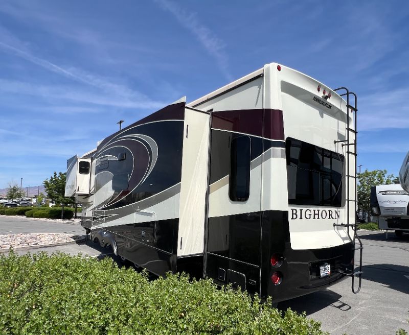 2019 Heartland Bighorn BH 3160 ELITE - Image 2