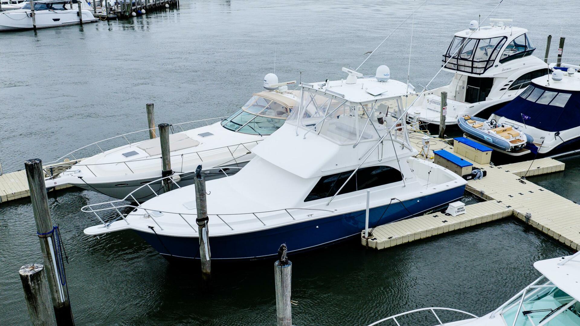 2003 Egg Harbor 42 Convertible - Image 3