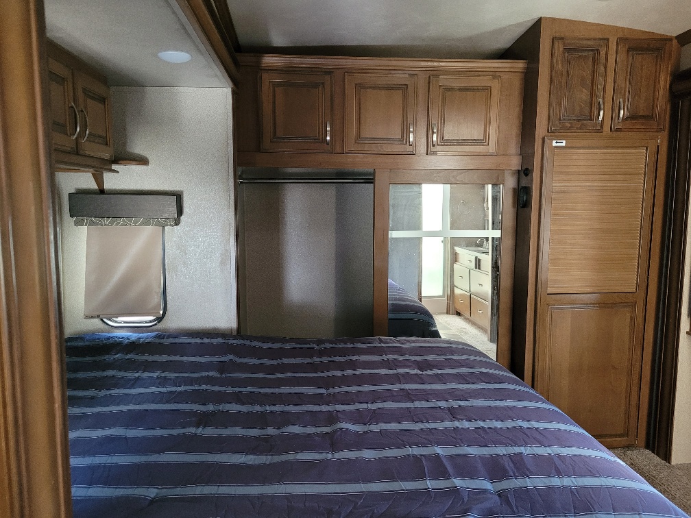 2019 Forest River Cedar Creek Hathaway Edition 38FLX - Image 19