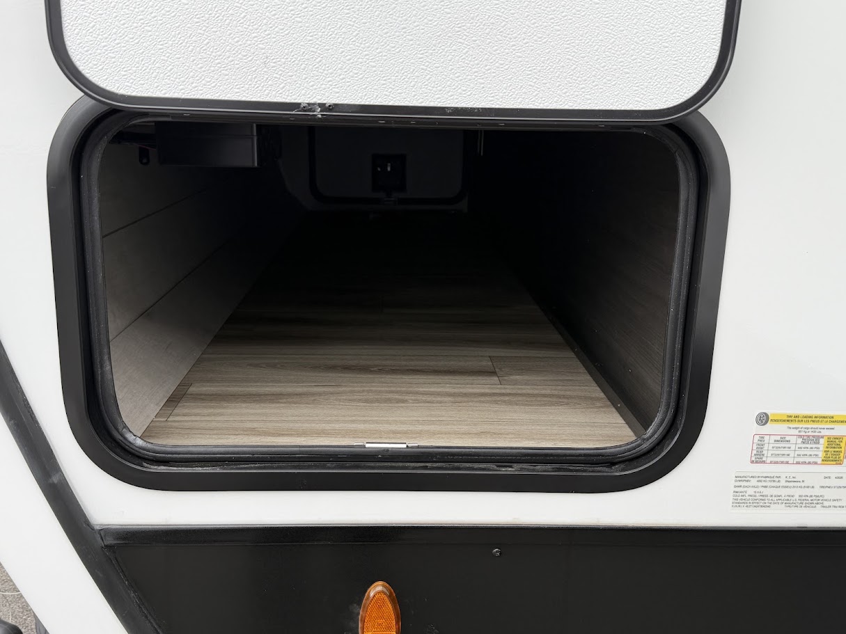 2026 VENTURE RV SPORTTREK 343VIK - Image 3