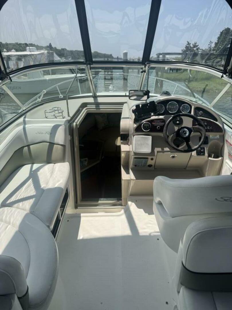 2006 Sea Ray - Image 9