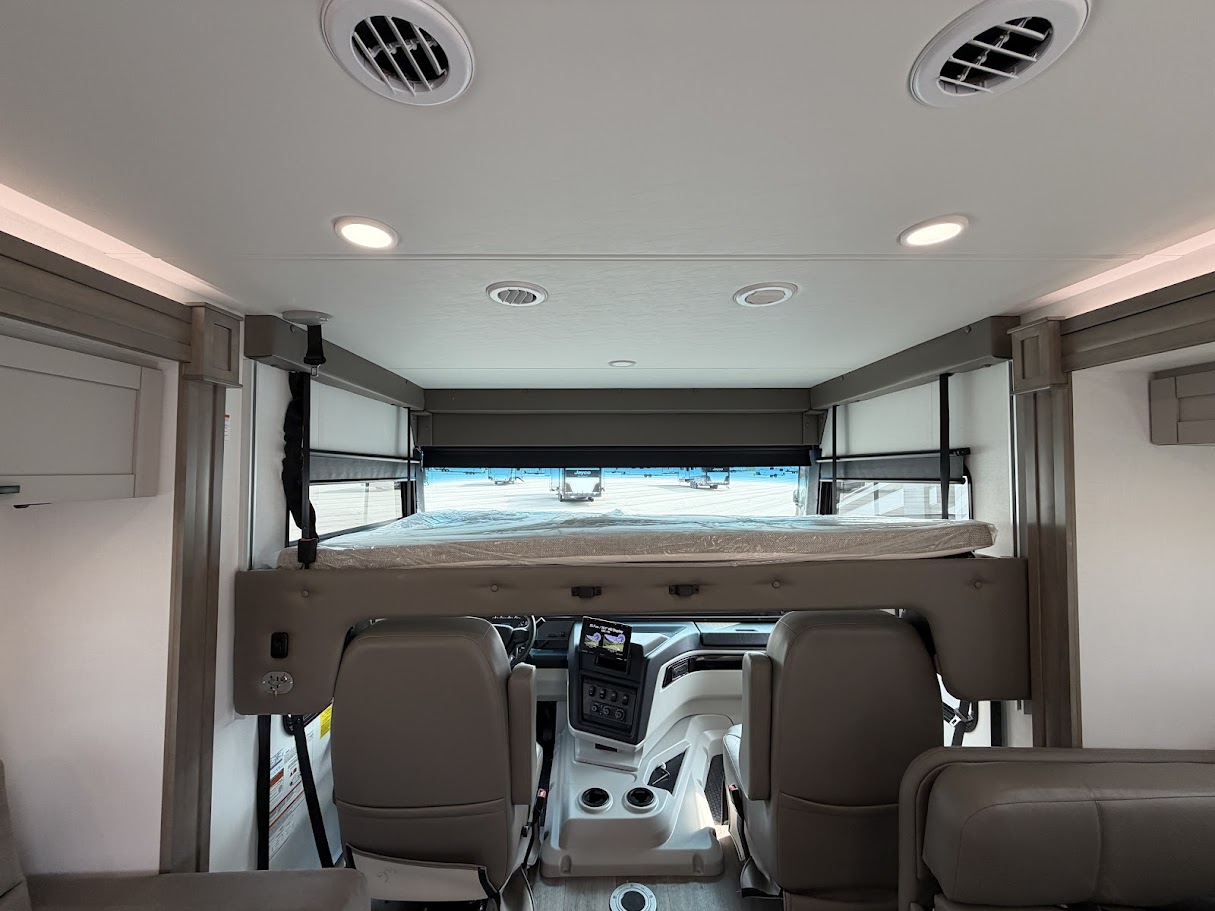 2027 JAYCO PRECEPT 31UL - Image 17