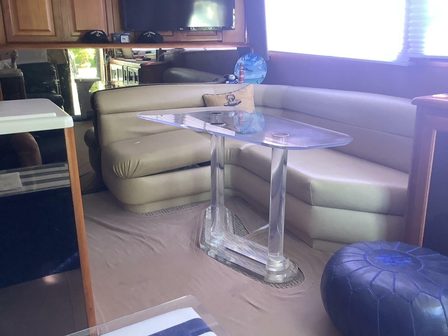 1994 Viking 50' Convertible Sportfish - Image 18