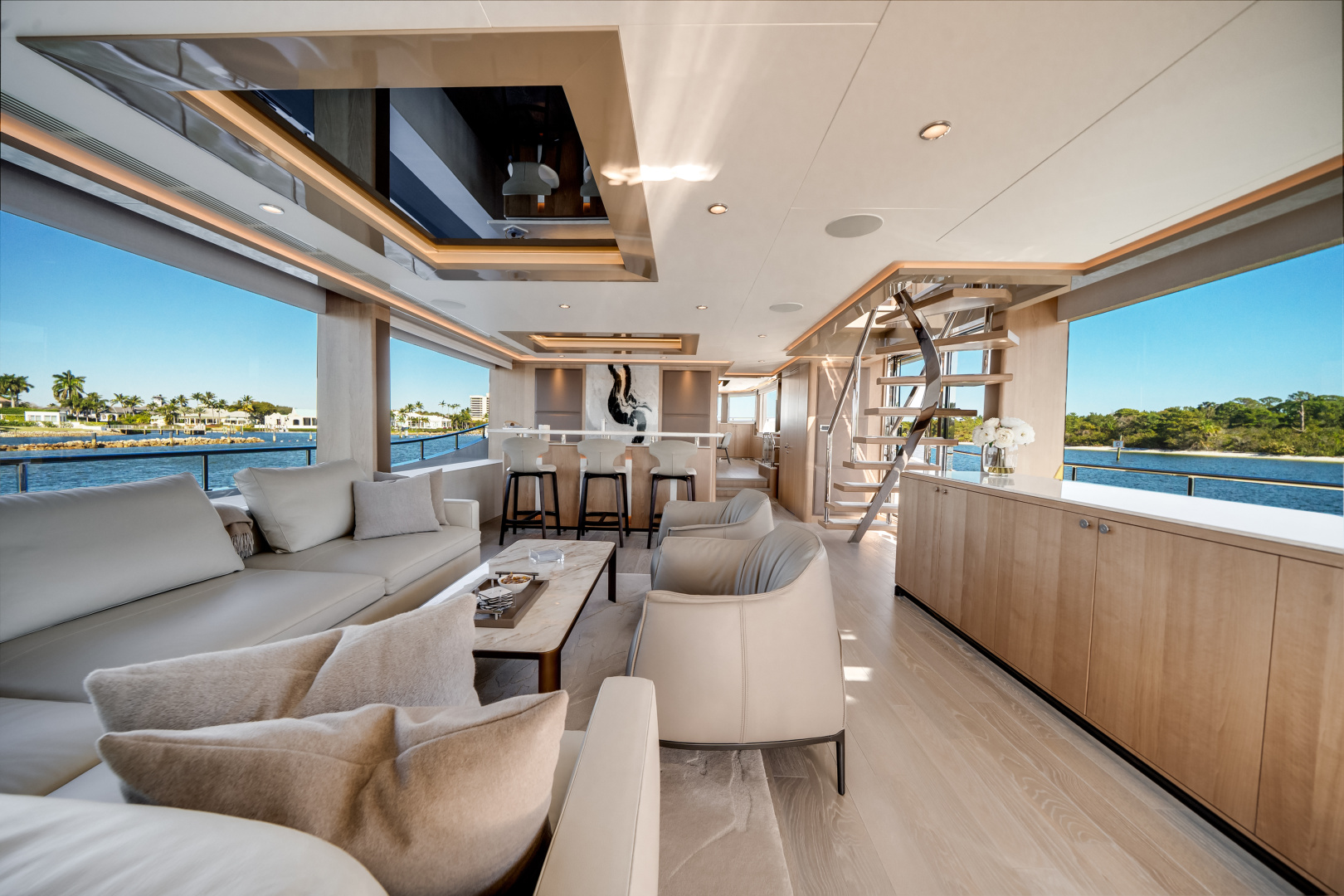 2025 Ocean Alexander 28L - Image 8