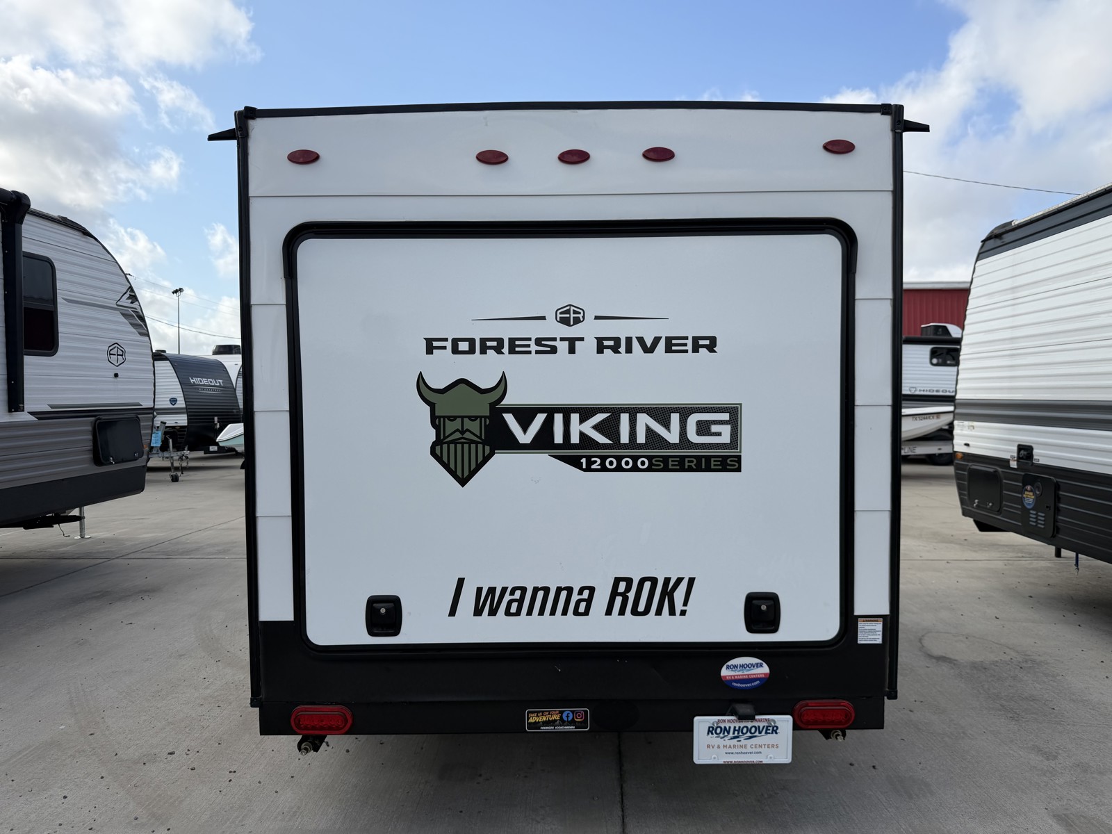 2025 COACHMEN VIKING 12000ROK - Image 13