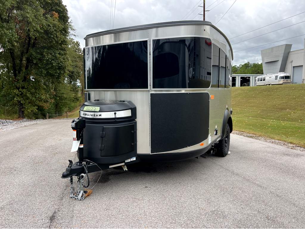2026 AIRSTREAM Basecamp 20XE - Image 2