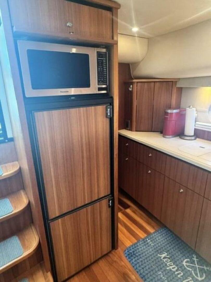 2006 Tiara Yachts 43 Sovran - Image 24