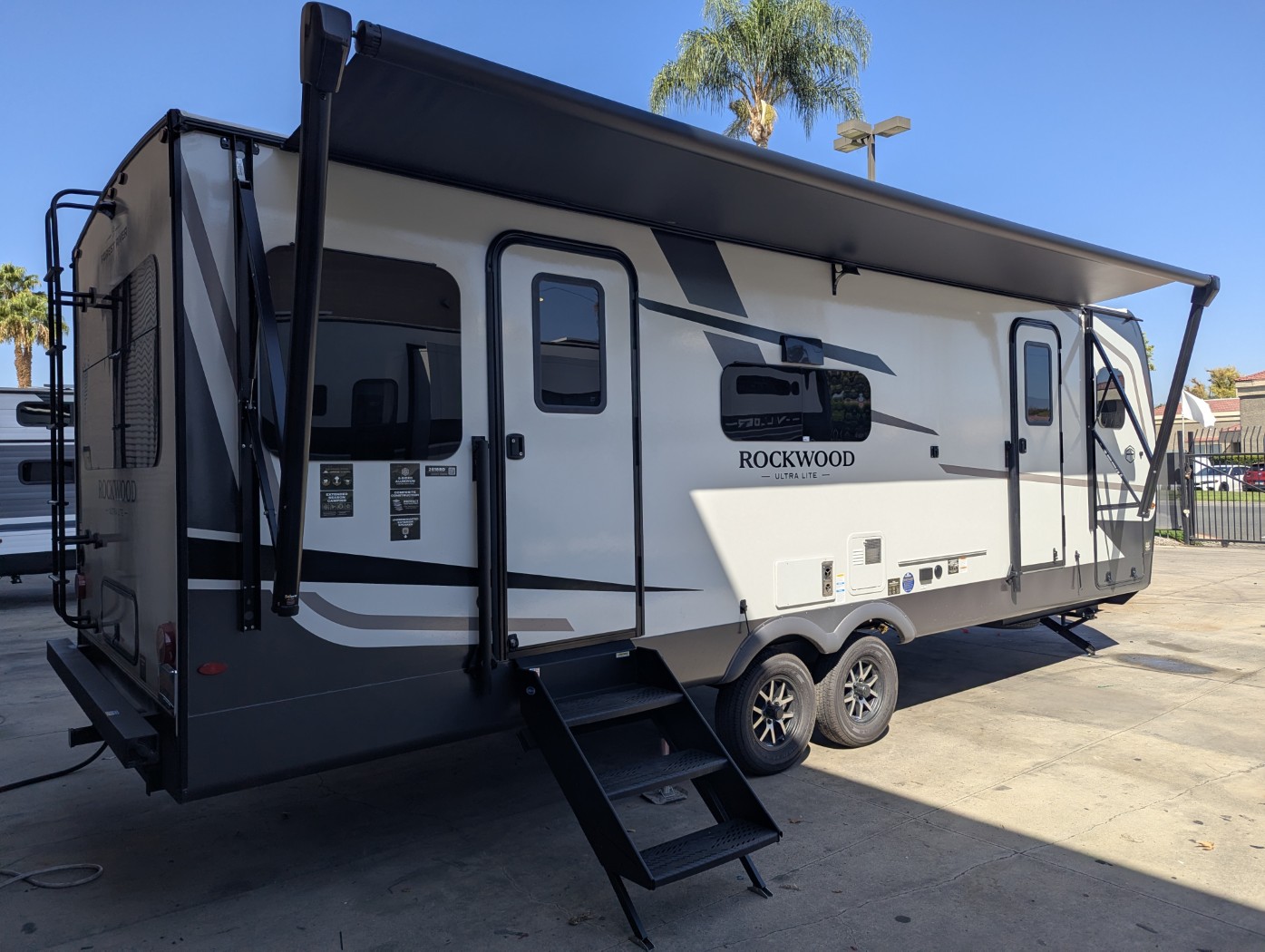 2027 Forest River Rockwood Ultra Lite 2618RD - Image 12