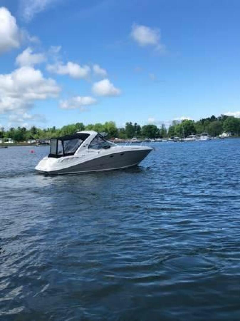 2006 Sea Ray 290 Sundancer - Image 2