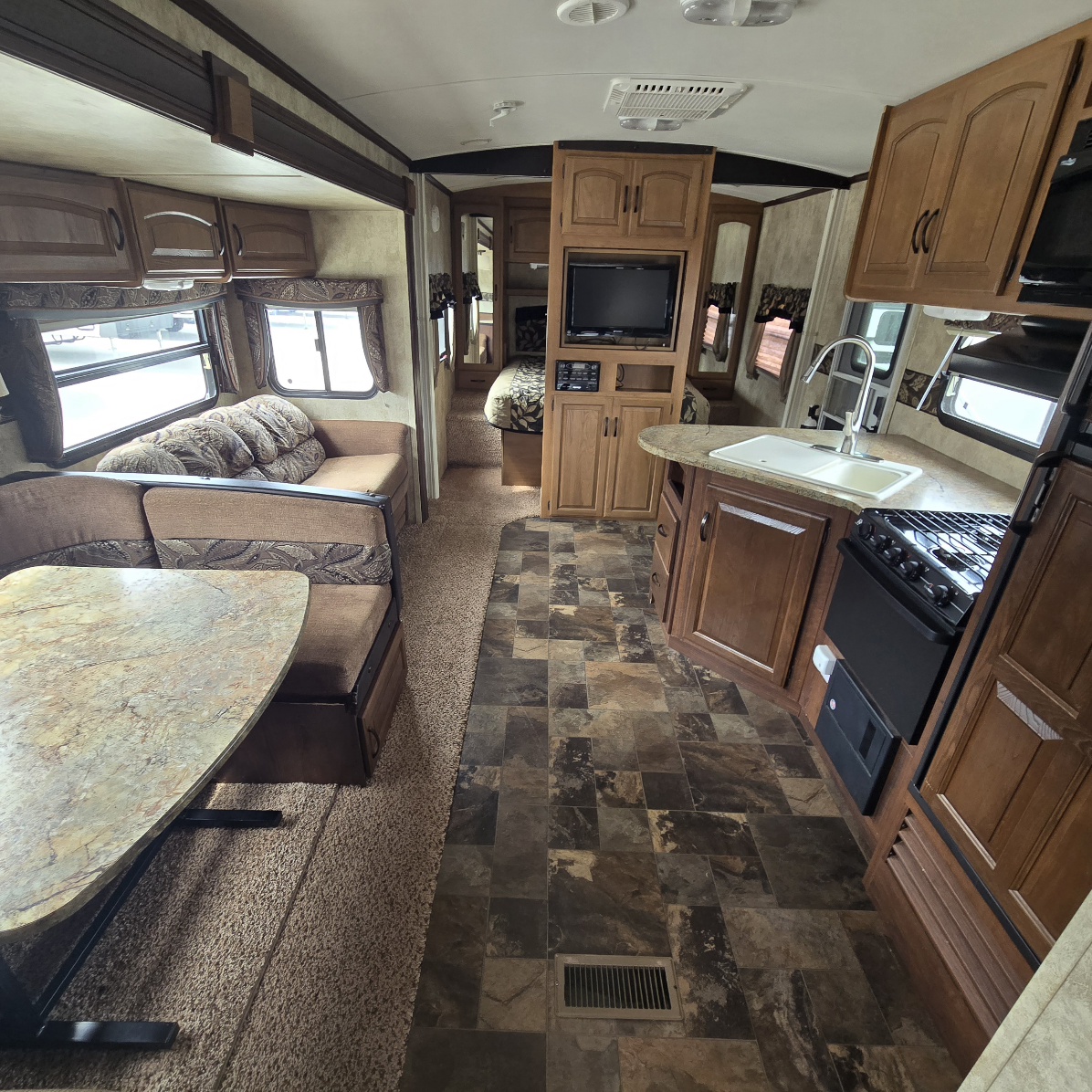 2012 Keystone Outback 312BH - Image 31