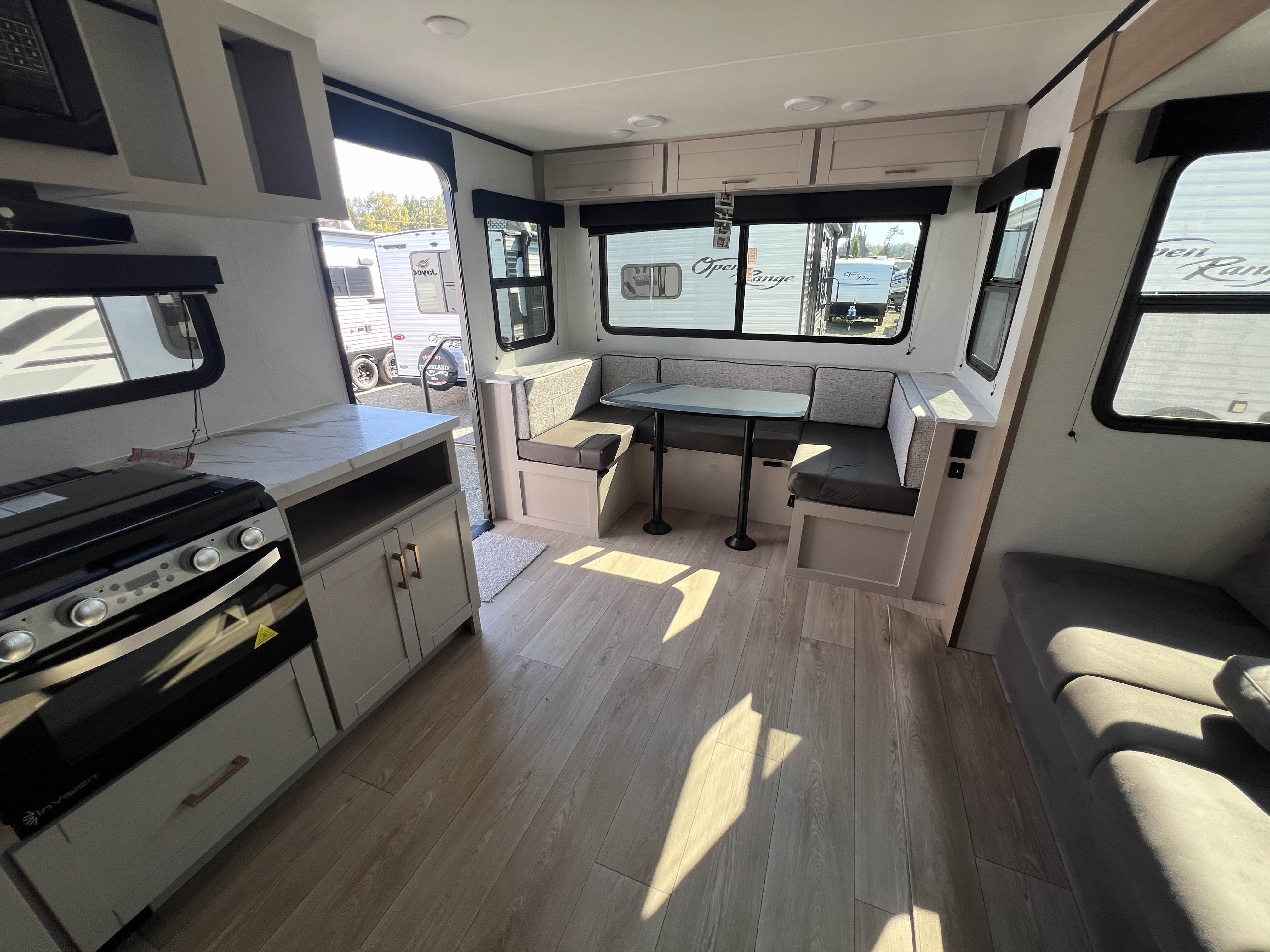 2027 Jayco Jay Feather SL 25RLSL - Image 4