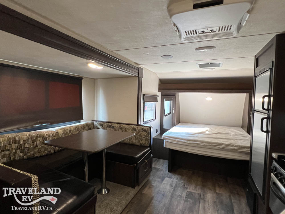 2018 Forest River Wildwood X-Lite West 210RBXL - Image 3