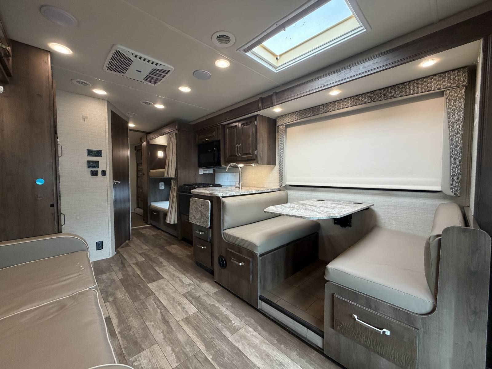 2019 Jayco Greyhawk 31F - Image 13