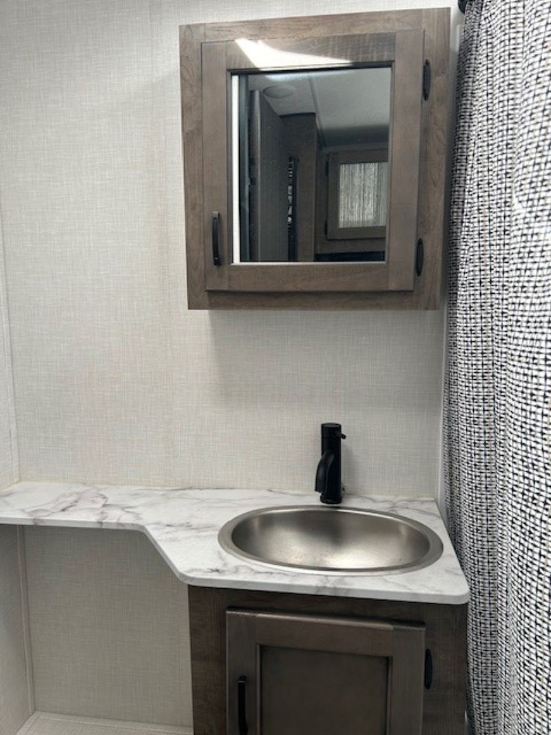 2023 Venture RV Sonic Lite SL170VBH - Image 15