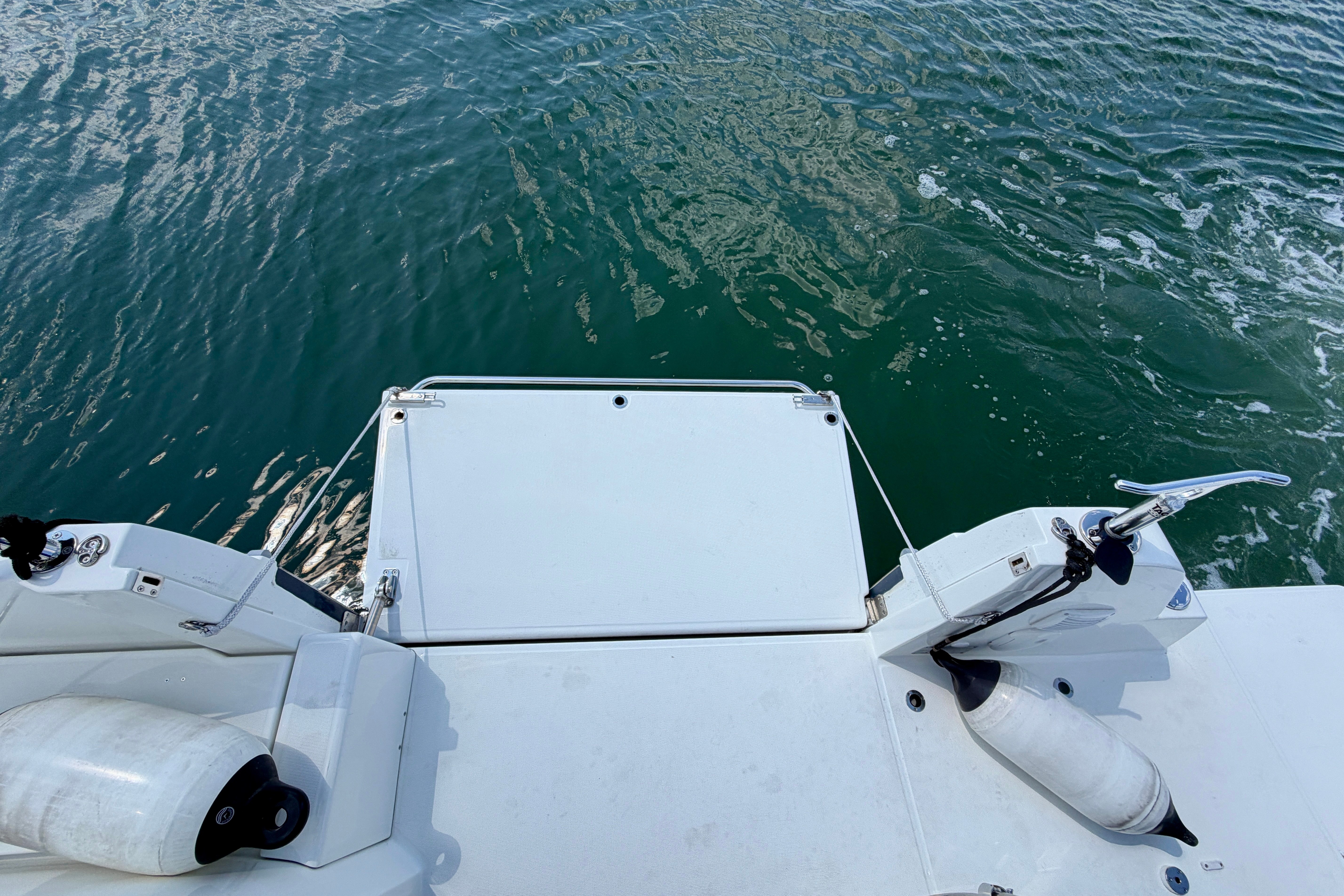 2023 Beneteau Antares 11 OB - Image 33