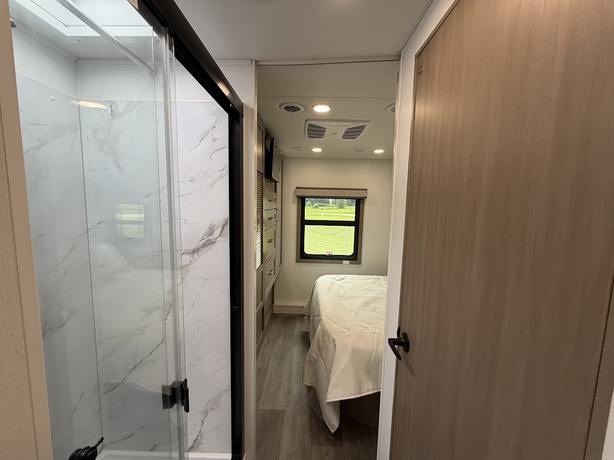 2027 JAYCO GREYHAWK 29MV - Image 38