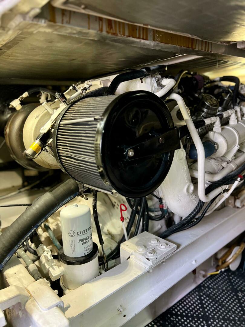 1997 Viking 43 Convertible - Image 52