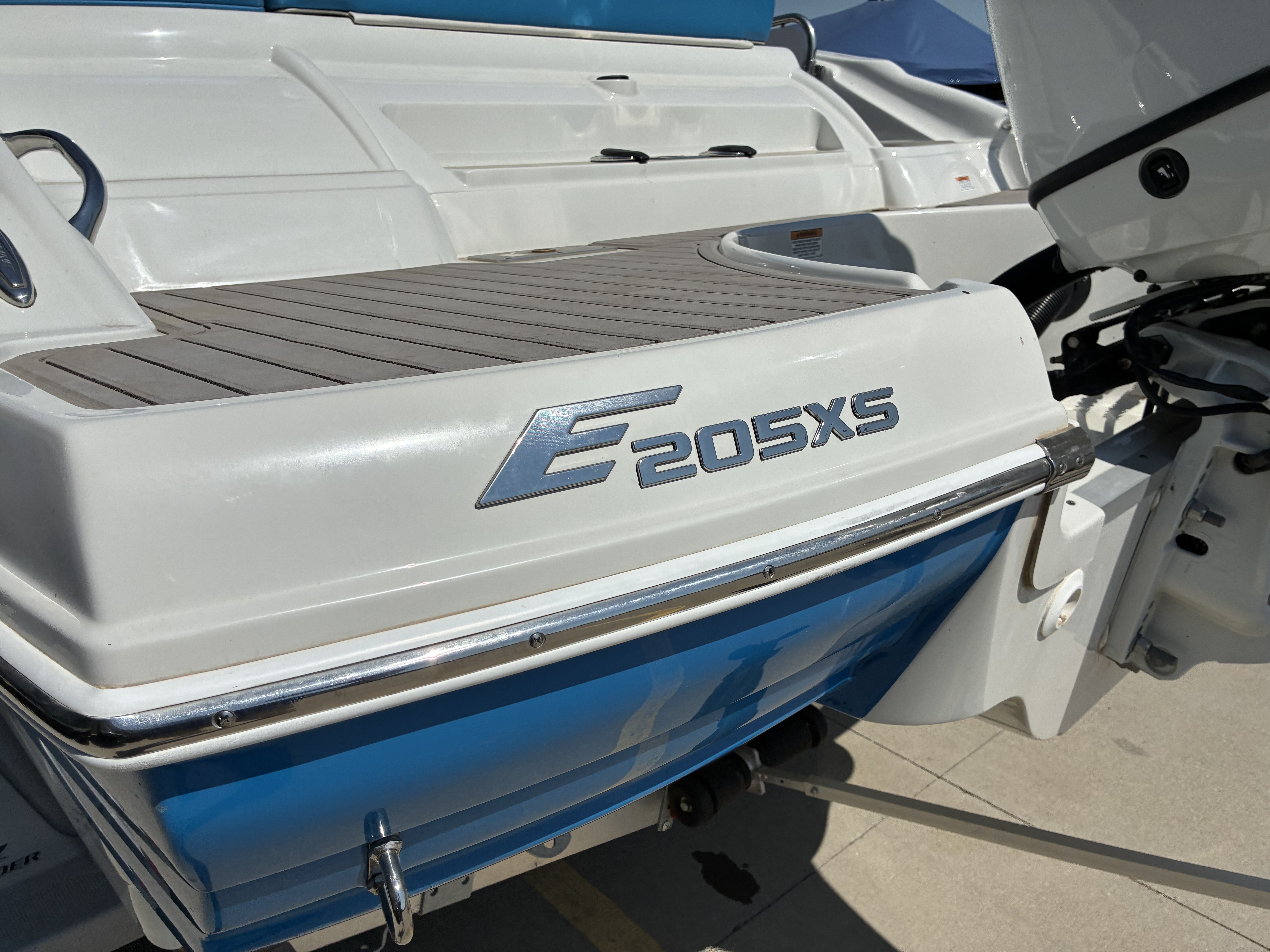 2021 Crownline E 205 XS - Image 7