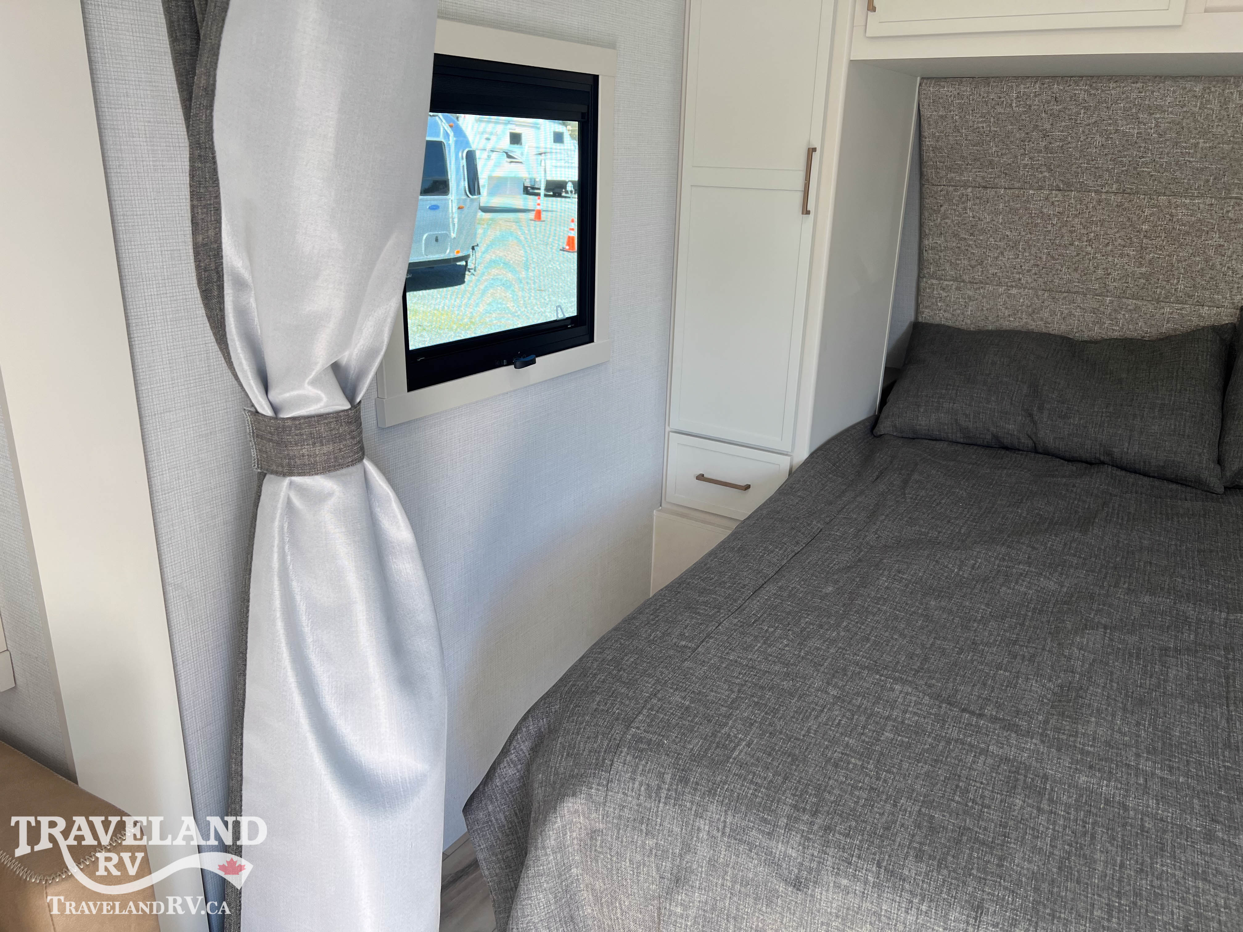 2026 Brinkley RV Model Ix 23x - Image 11