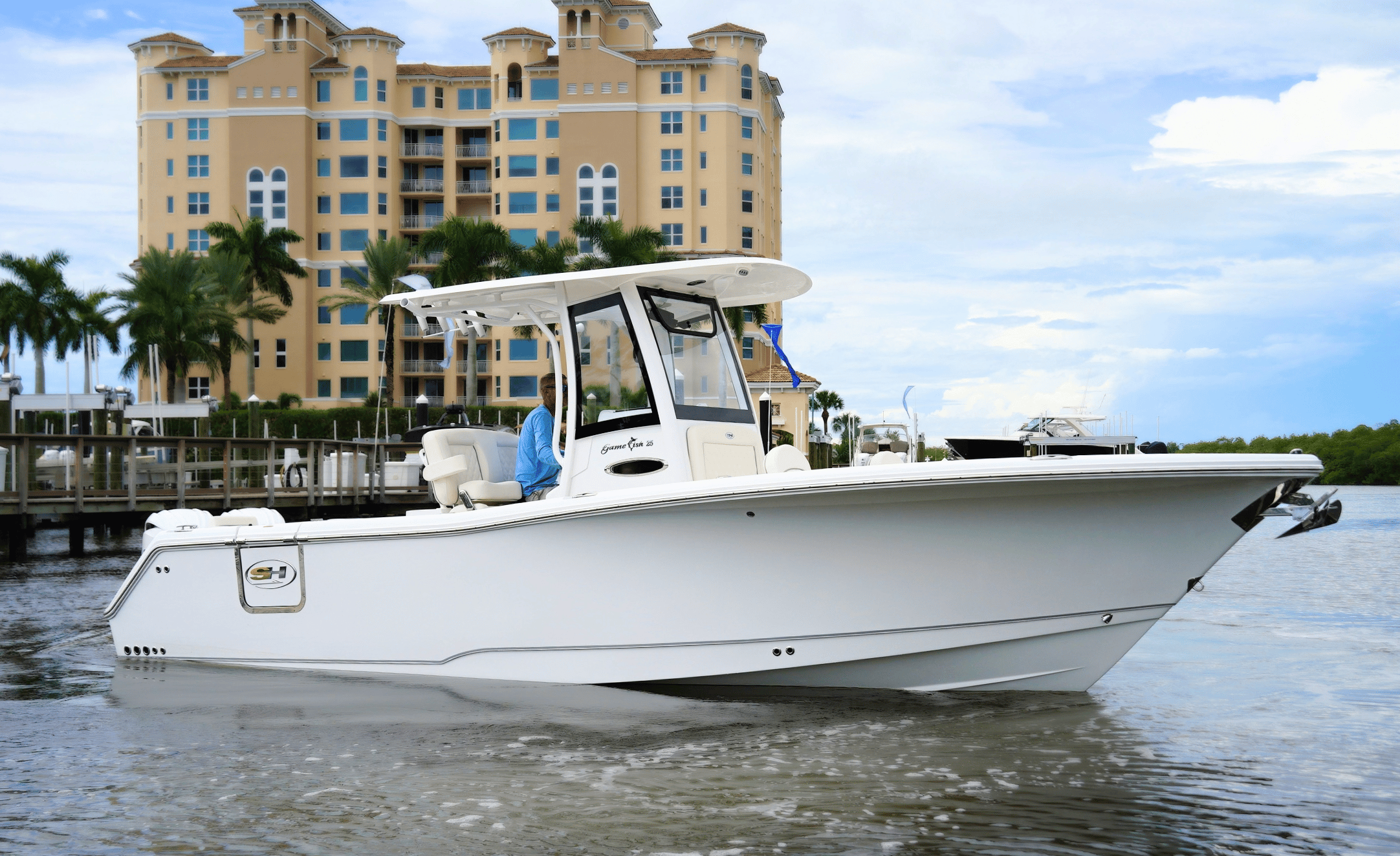 2027 SEA HUNT GAMEFISH 25 - Image 1