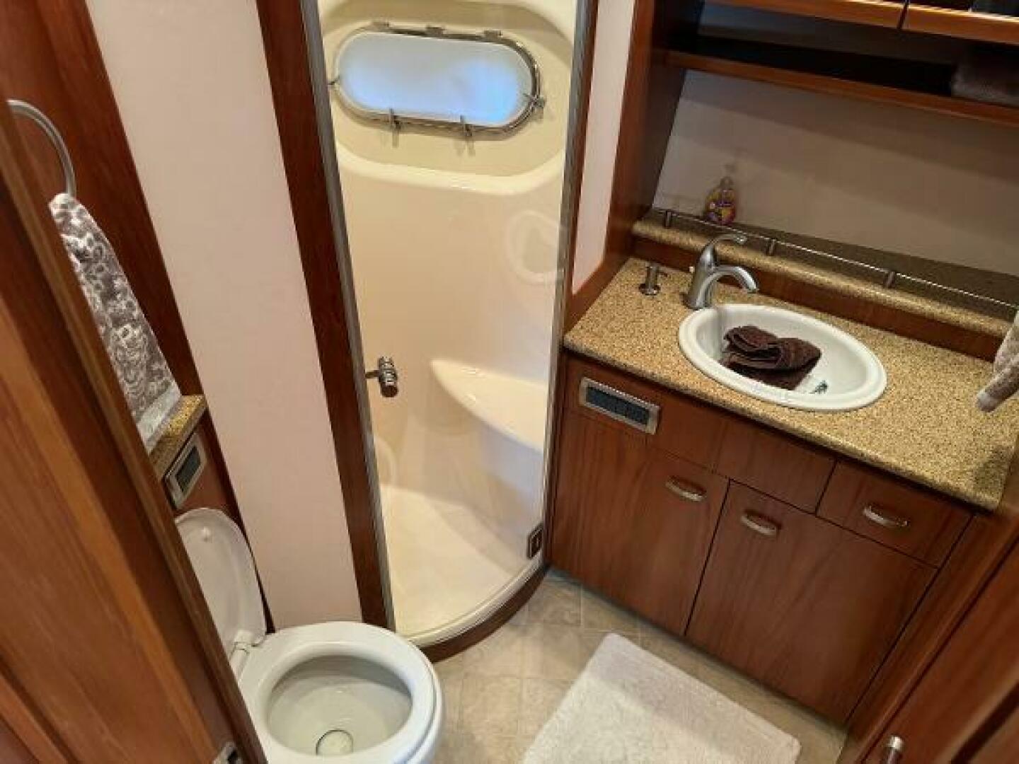 2010 Tiara Yachts 5800 Sovran - Image 62