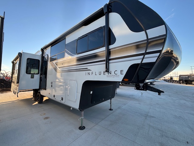 2026 Grand Design Influence 2903rl