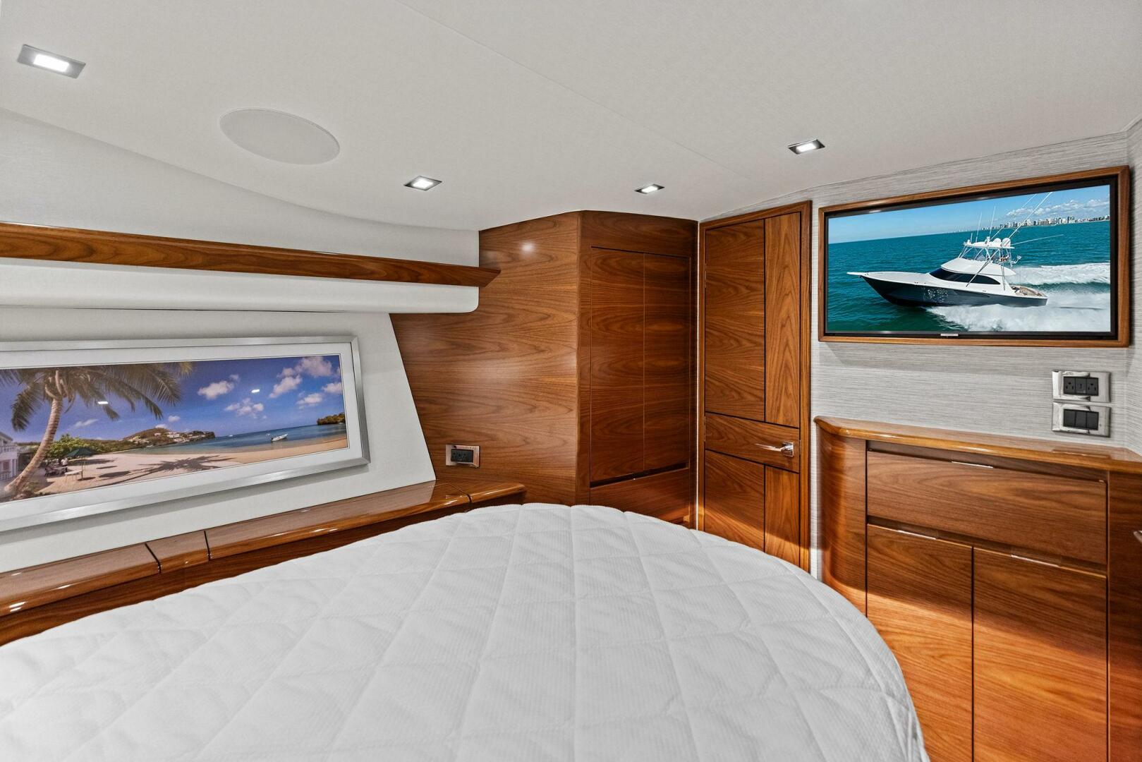 2023 Viking 54 Convertible - Image 19