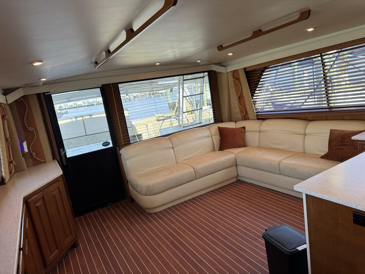 1995 Viking 58 Convertible - Image 20