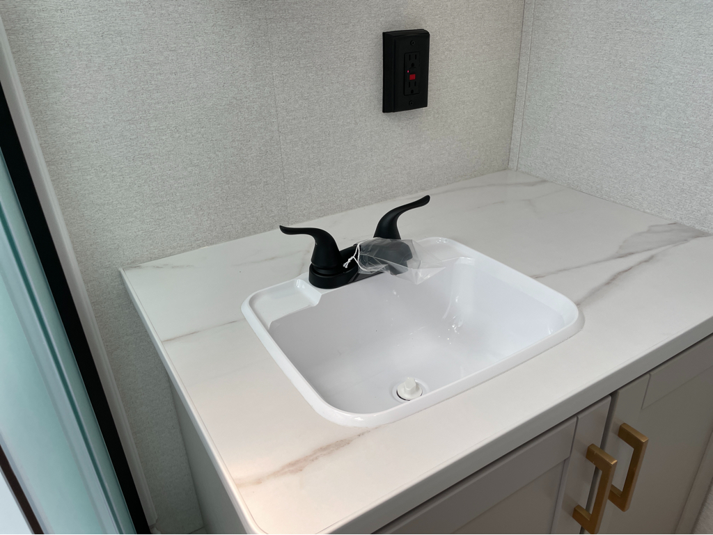 2027 Jayco Jay Flight SLX 333BTS - Image 22