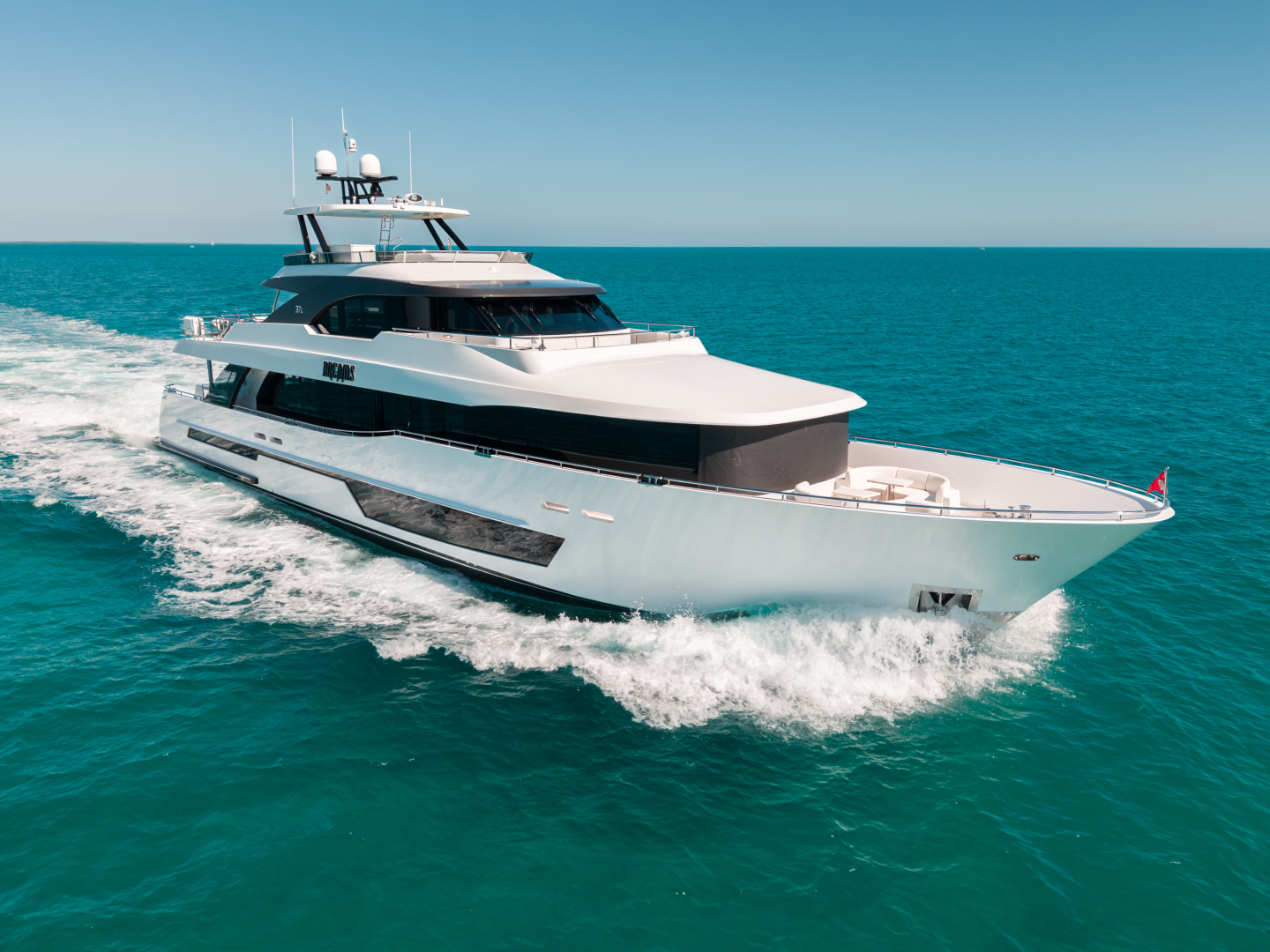 2022 Ocean Alexander 37L - Image 2