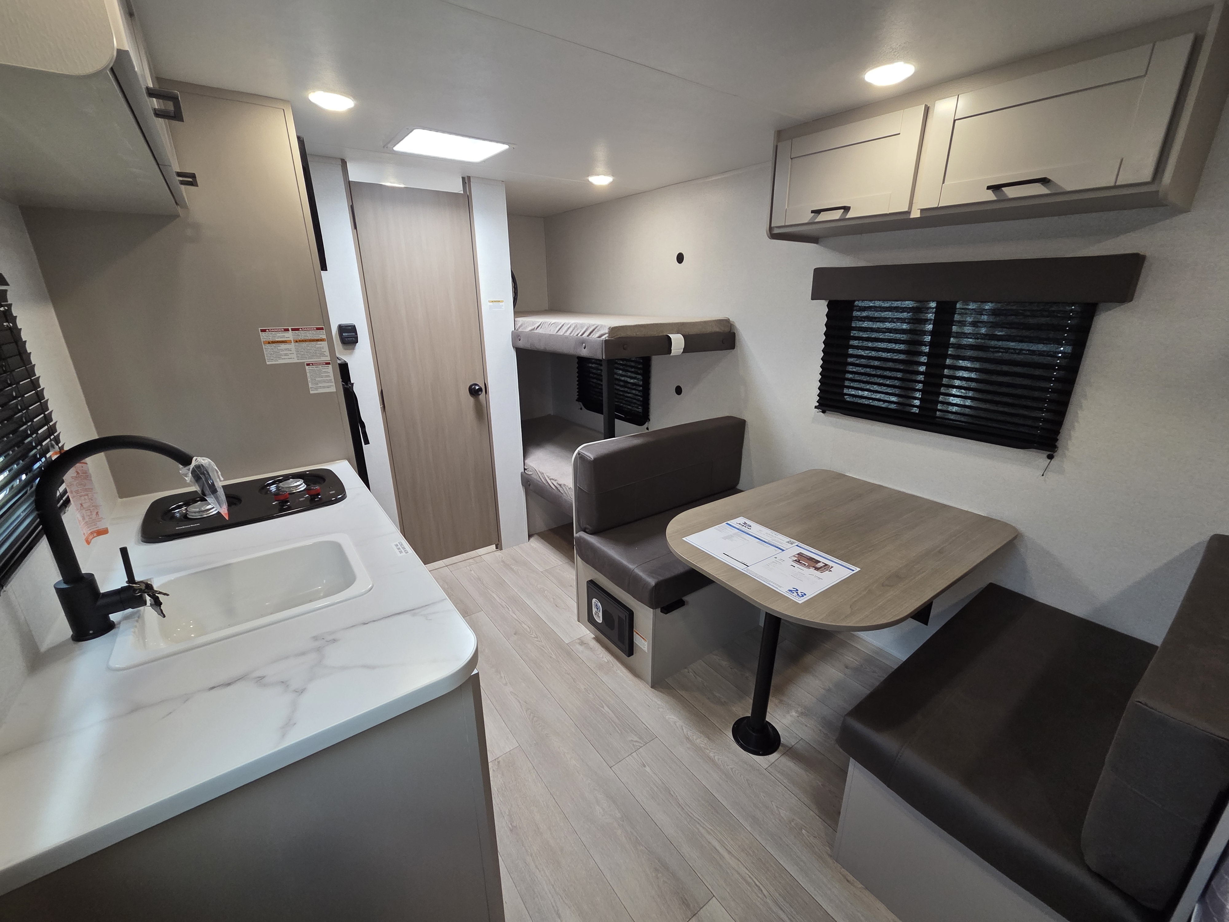 2027 Jayco Jay Flight SLX 170BH - Image 5