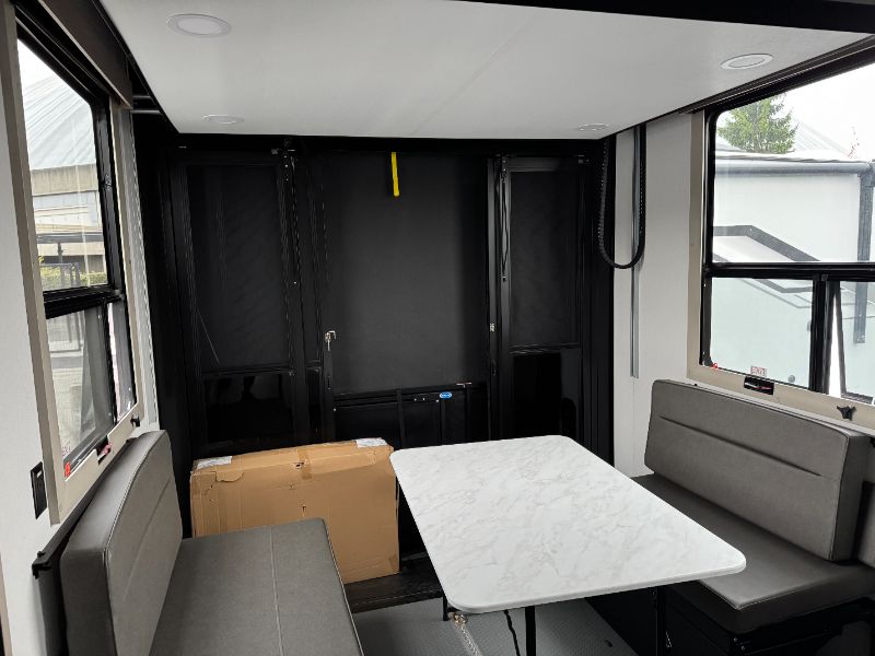 2025 Grand Design Momentum M-Class 344M - Image 9