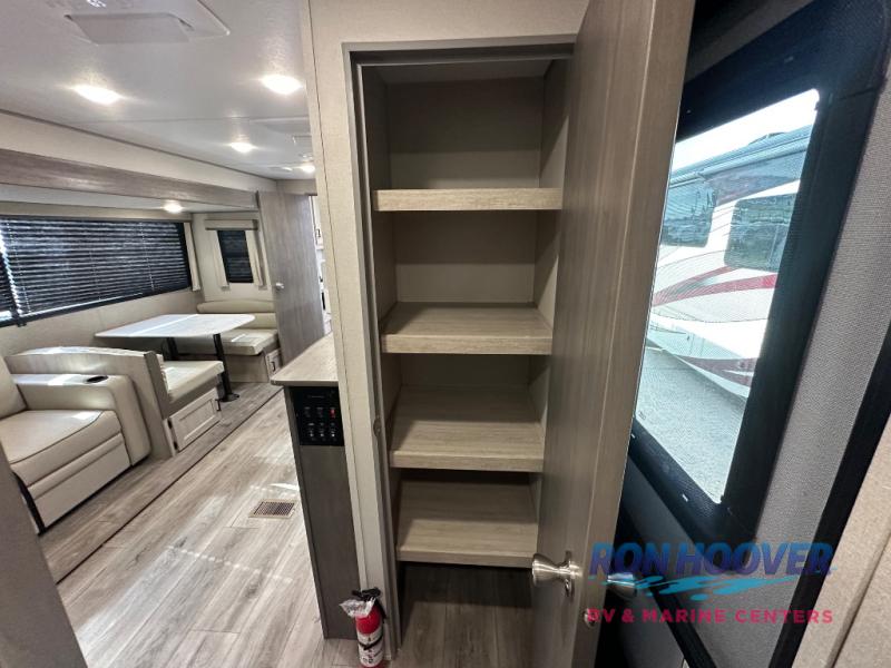 2026 COACHMEN 333DORM - Image 43