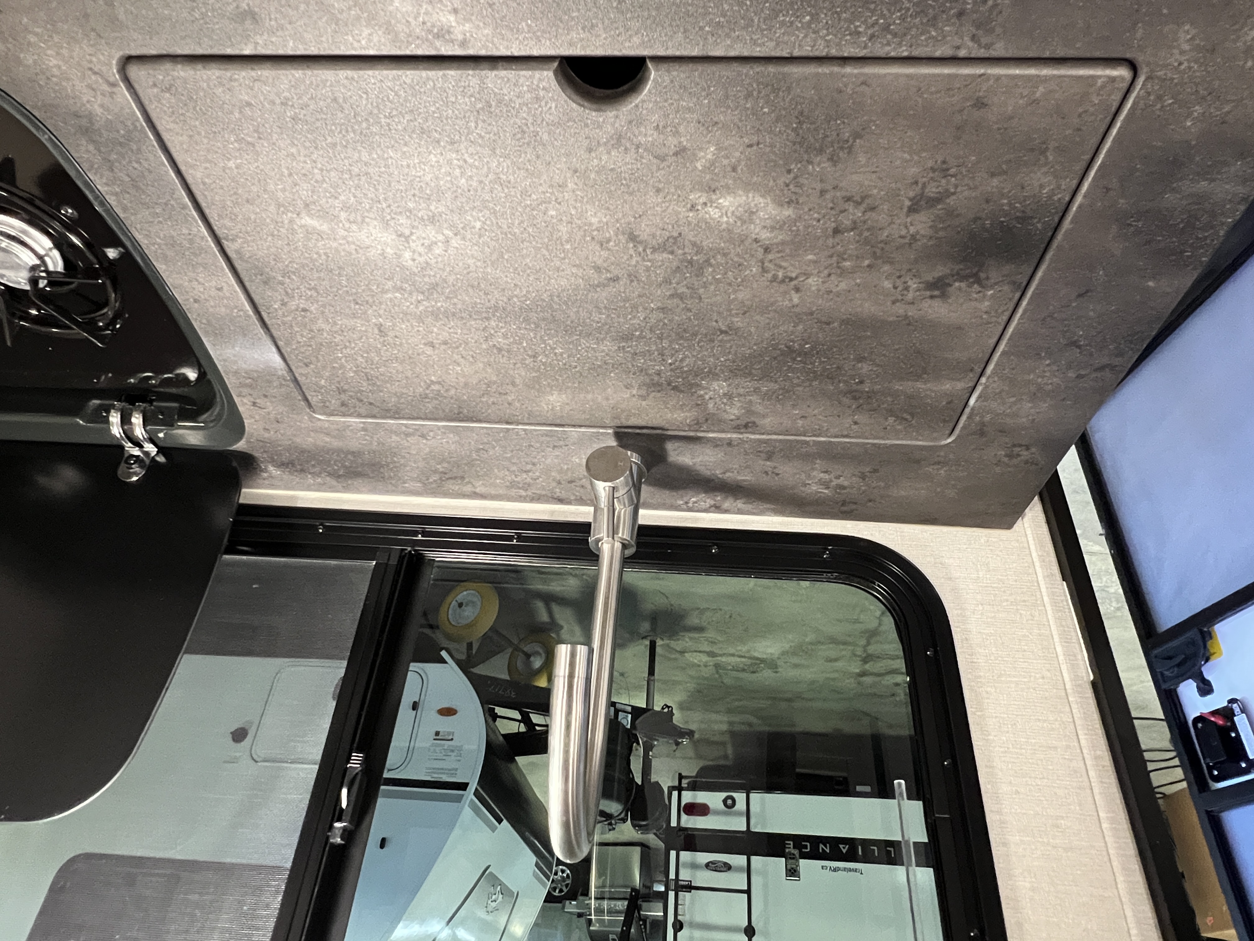 2022 Coachmen Apex Nano 208BHS - Image 18