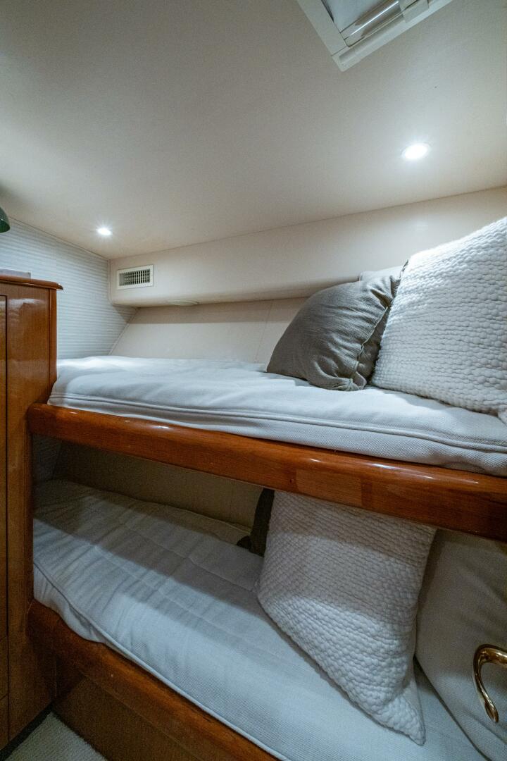 2004 Viking 48 Convertible - Image 27
