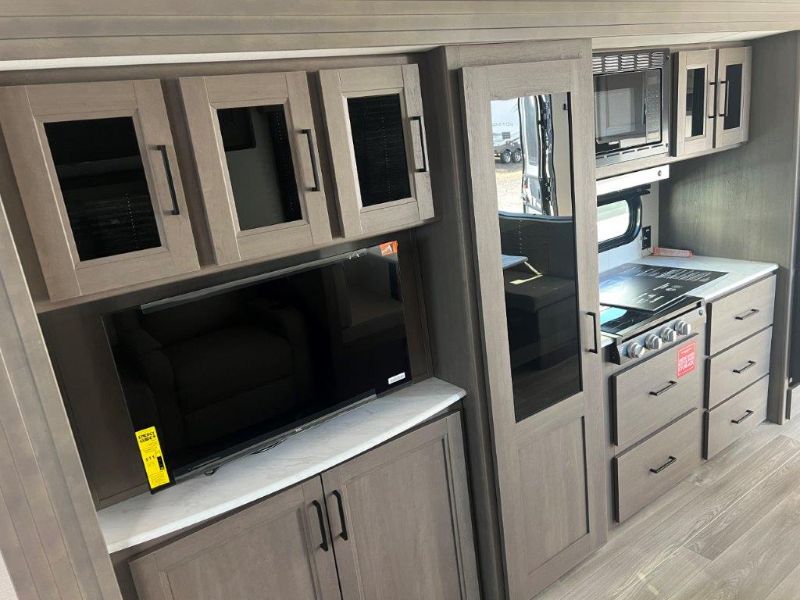 2026 Grand Design Transcend XPLOR 26RBX - Image 10