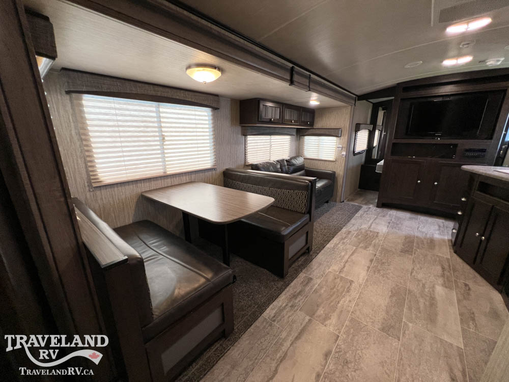 2018 Heartland Sundance XLT SD XLT 291 QB - Image 31
