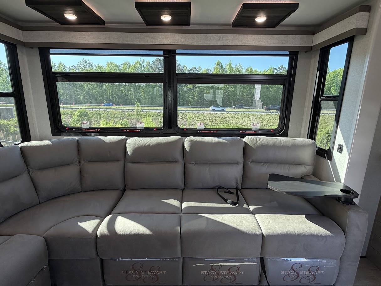 2026 JAYCO PINNACLE 38FBRK - Image 14