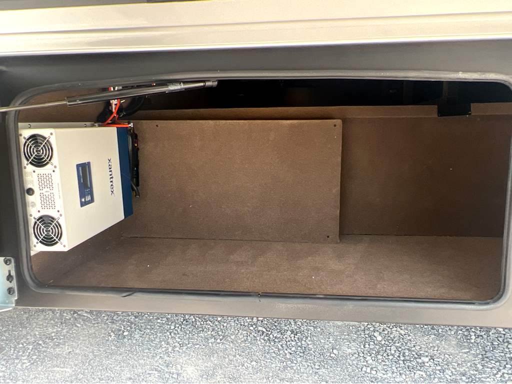 2026 JAYCO SENECA 37K - Image 9