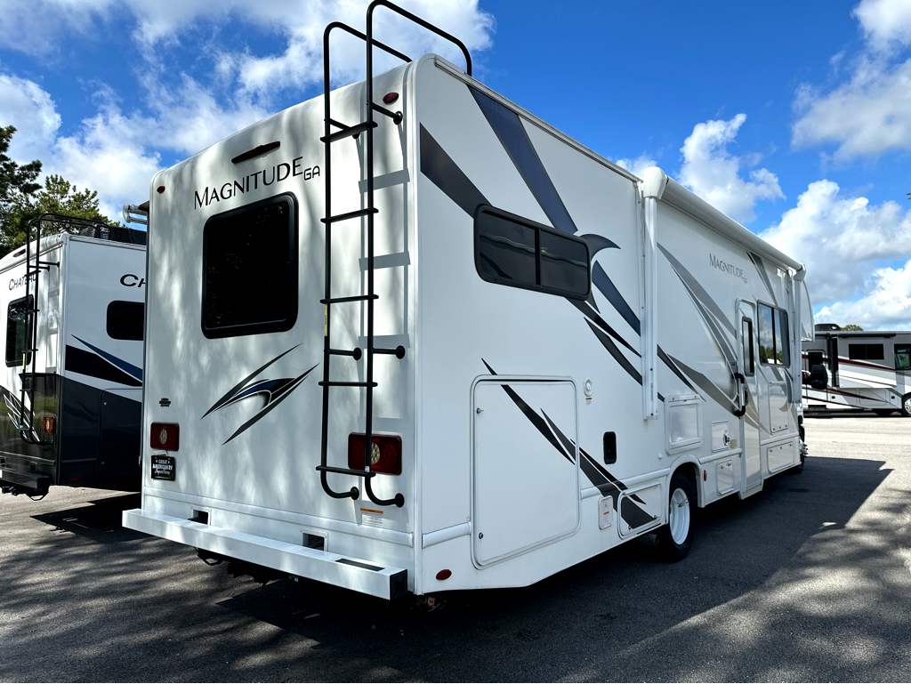 2023 THOR MOTOR COACH MAGNITUDE GA31 - Image 5
