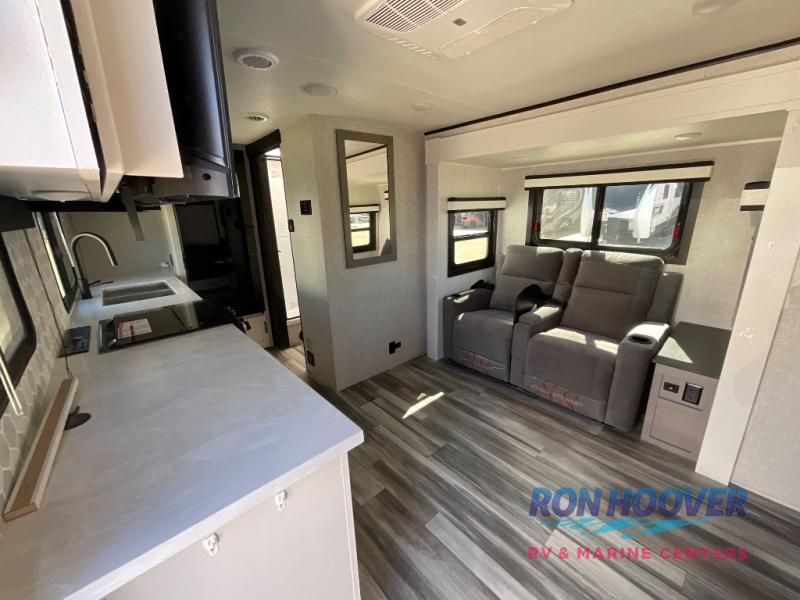 2025 JAYCO 19MRK - Image 5