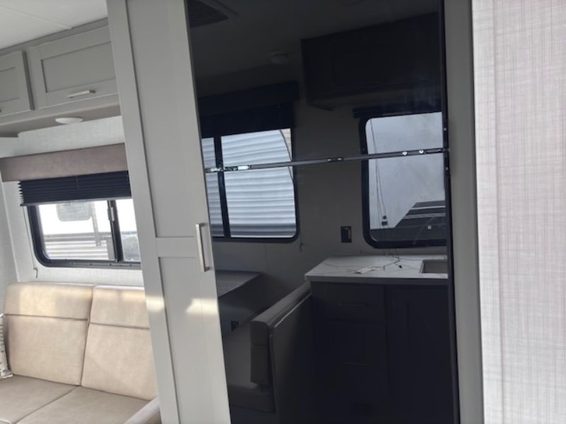 2026 Keystone Hideout Sport 200RLWE - Image 8