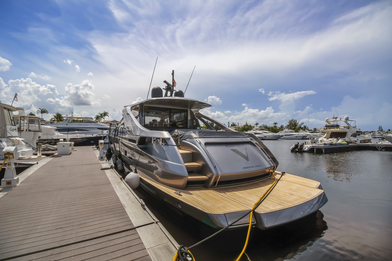 2020 Pershing 7X - Image 3