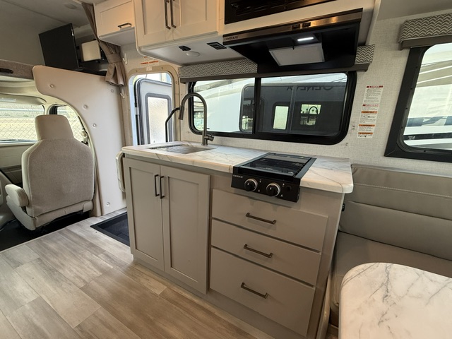 2026 Thor Motor Coach GENEVA 19VT - Image 7