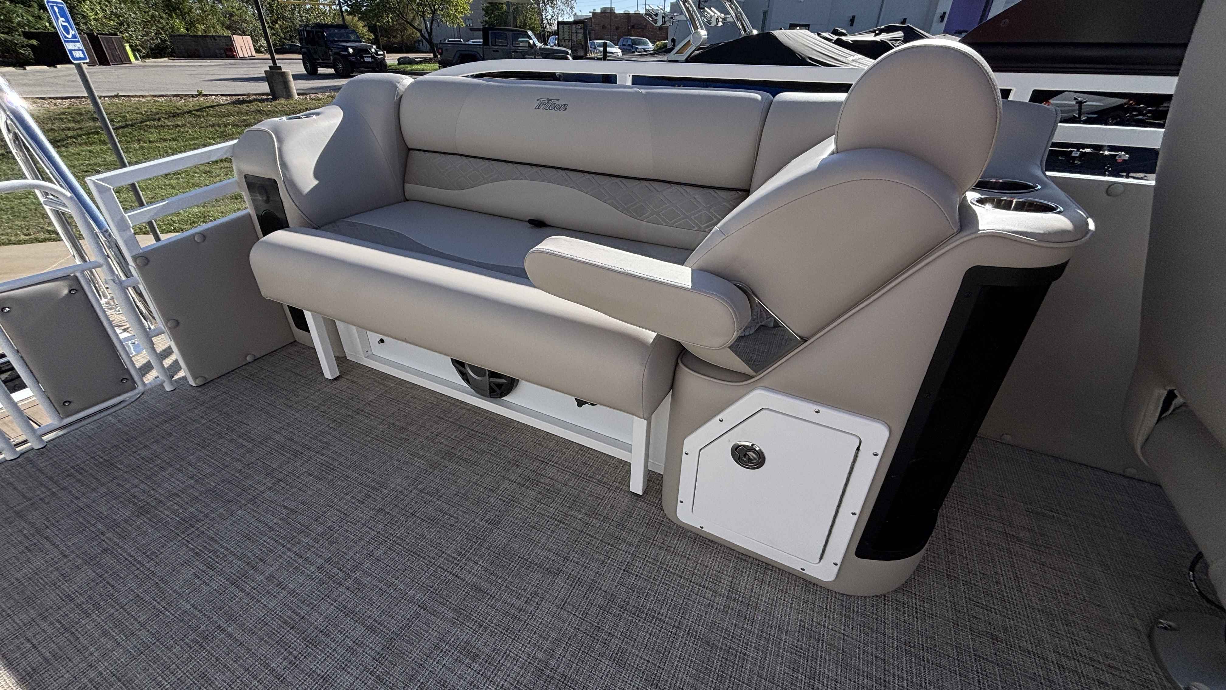 2026 JC Tritoon NepToon 25TT Sport - Image 20